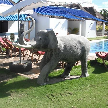 Pat Pat Guesthouse シアヌークビル エクステリア 写真