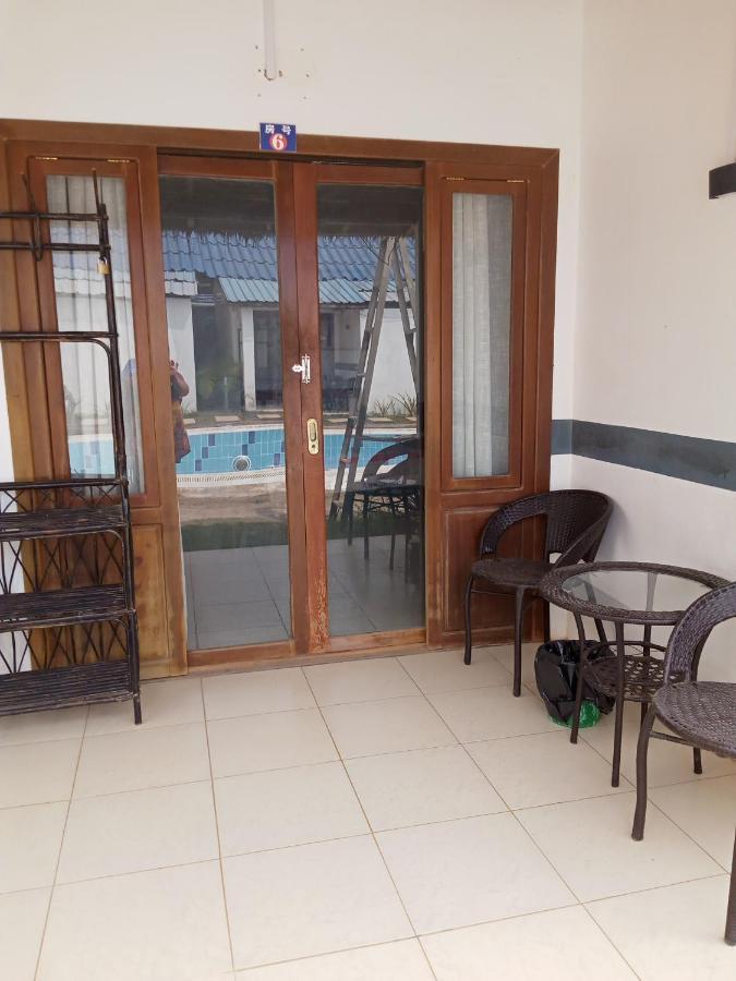 Pat Pat Guesthouse シアヌークビル エクステリア 写真